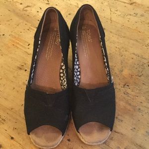 Toms wedges
