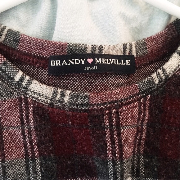 Hip plaid top and light wash skirt - Picture 4 of 5