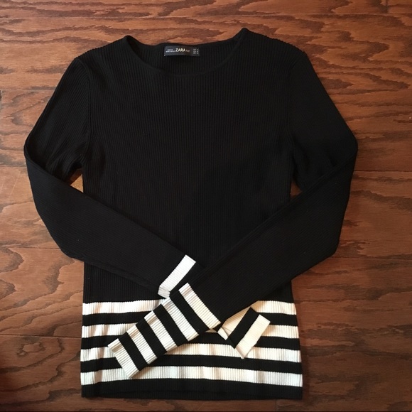 Zara Sweaters - Zara knit sweater