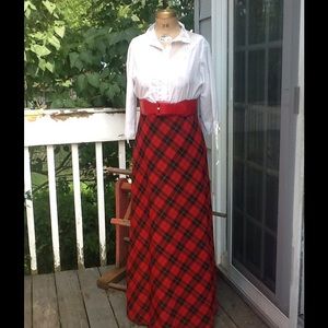 VTG 70s Plaid Knit Maxi Skirt