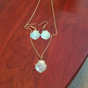 Under the Sea Shell Necklace and Earring Set