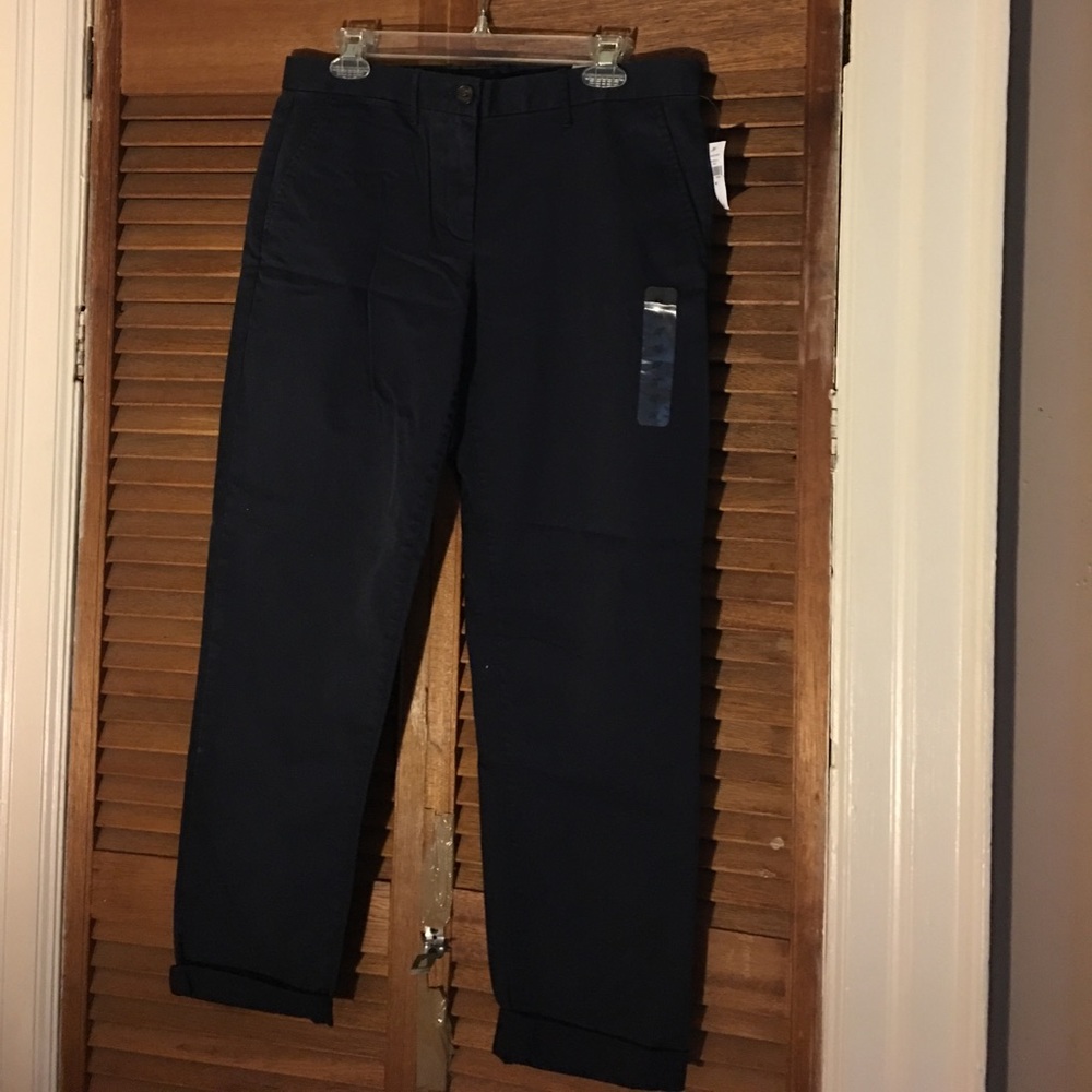 Gap size 8 black khakis