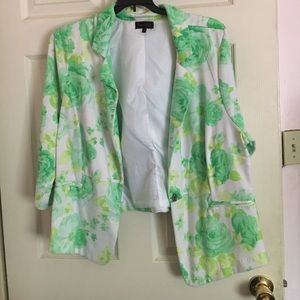 Floral blazer plus size