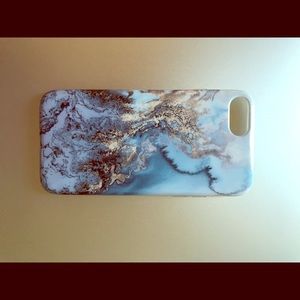Velvet Caviar iPhone 7 case