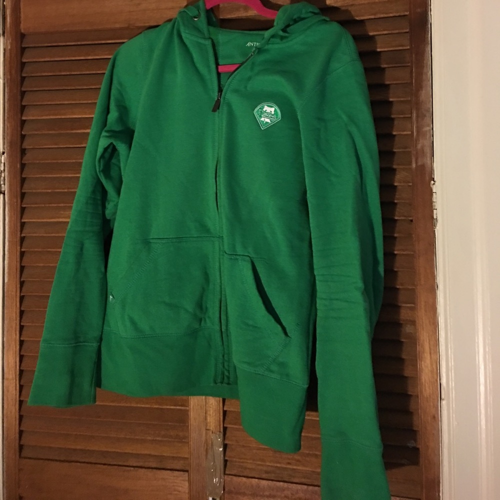 Green Philadelphia phillies sweatshirt