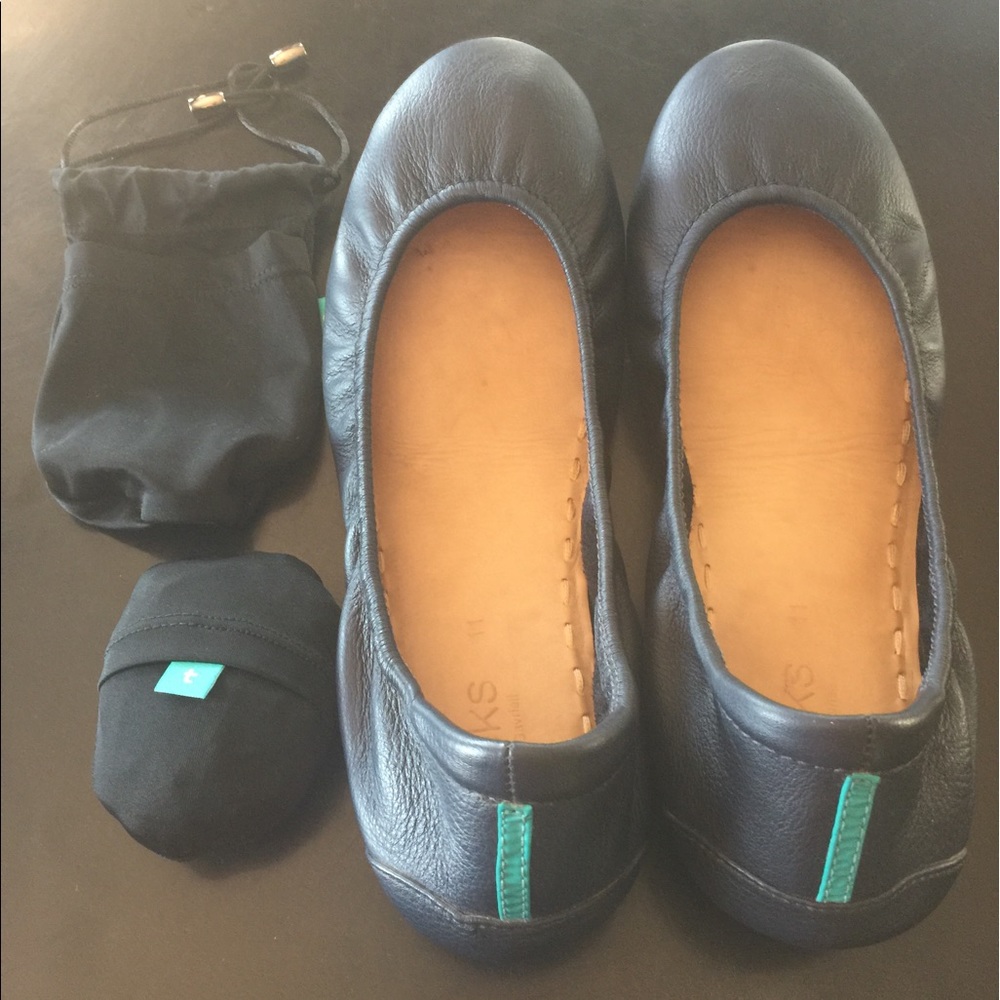 Tieks- size 11. California navy
