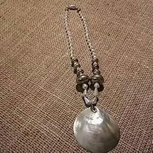 NECKLACE WITH SHELL PENDANT.   ITEM #J102