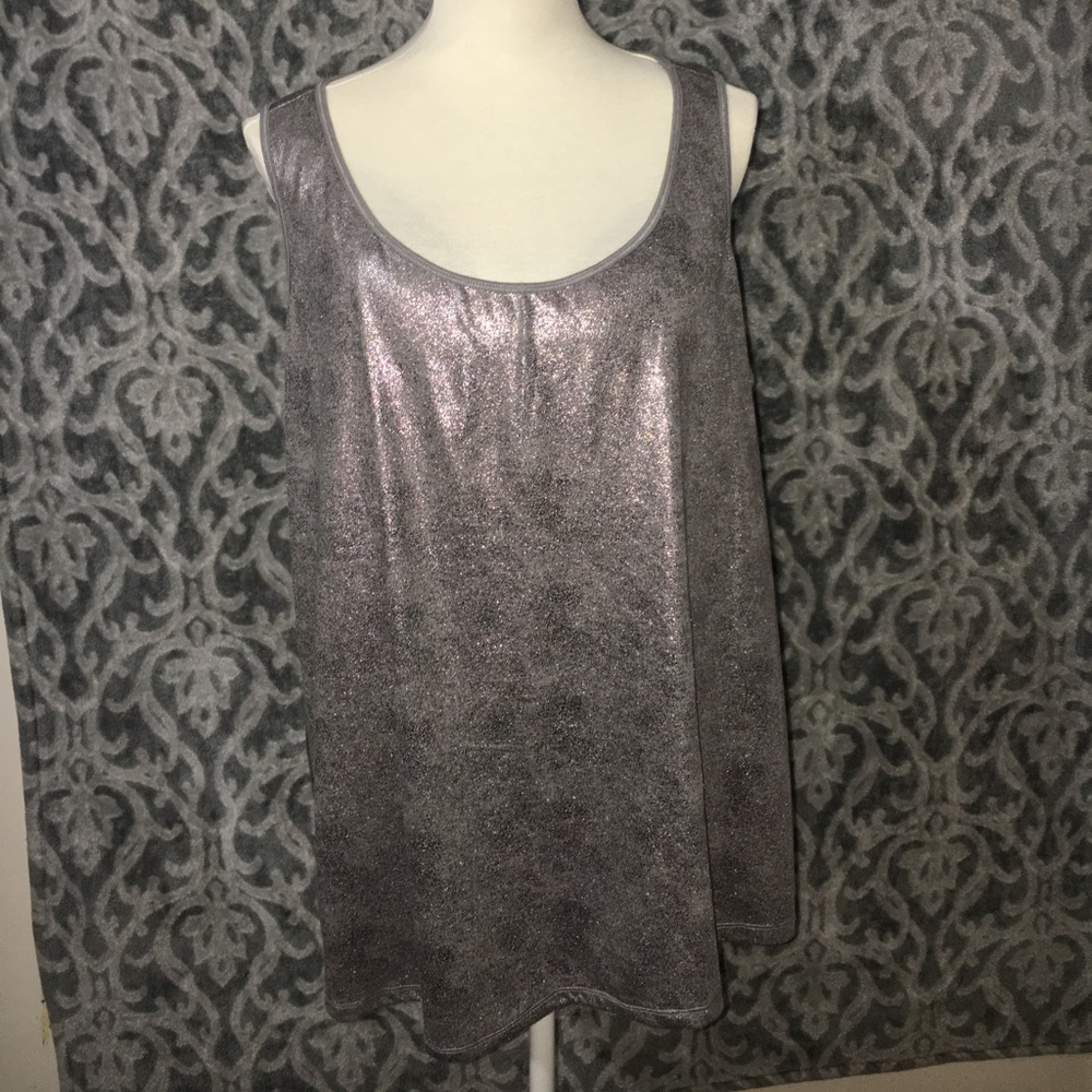 NWT Maurice's size 3 (24/26) grey shiny top