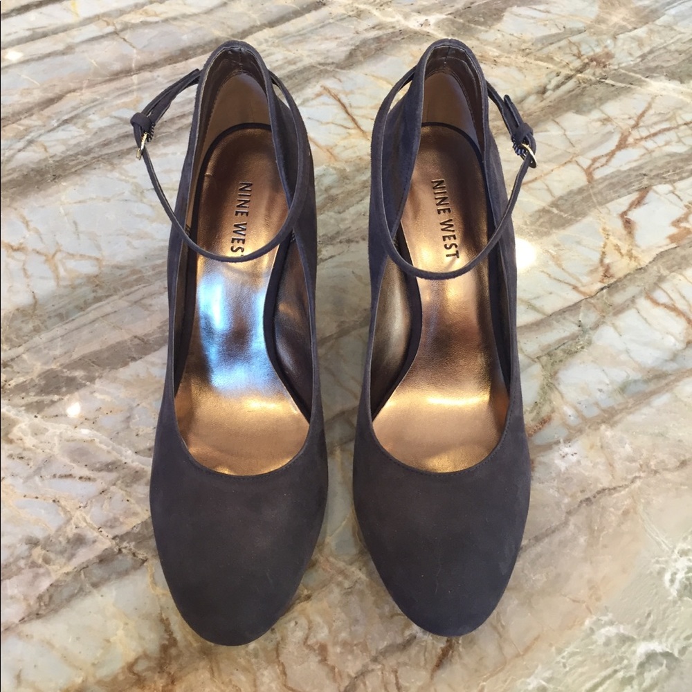 Nine West Suede Wedges Never Worn!!!