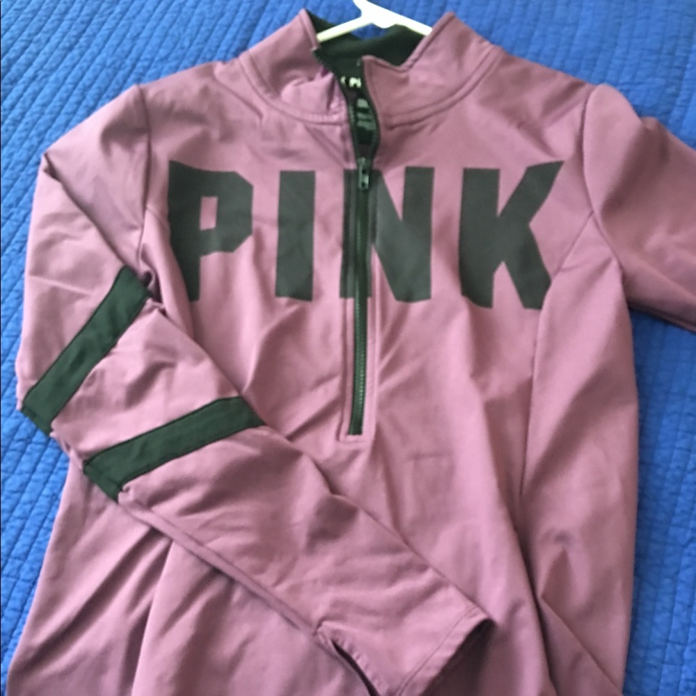 Long sleeve Pink jogging shirt