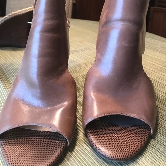 Shooties! 9.5 medium Faux leather! - Picture 2 of 3