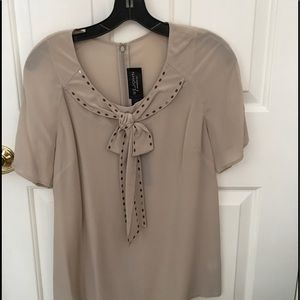 ST. JOHN Couture 100% silk blouse