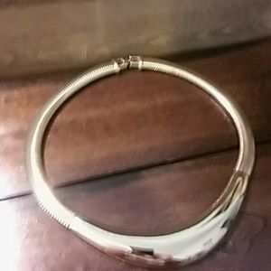 NECKLACE.    ITEM #J104