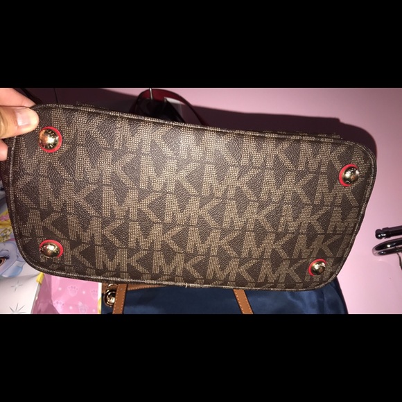 Michael kors tote - Picture 4 of 4