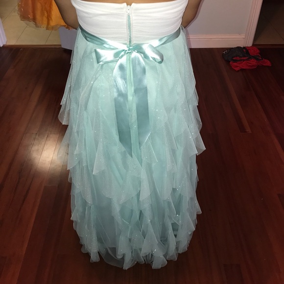 Prom dress/Formal dress - Picture 4 of 4