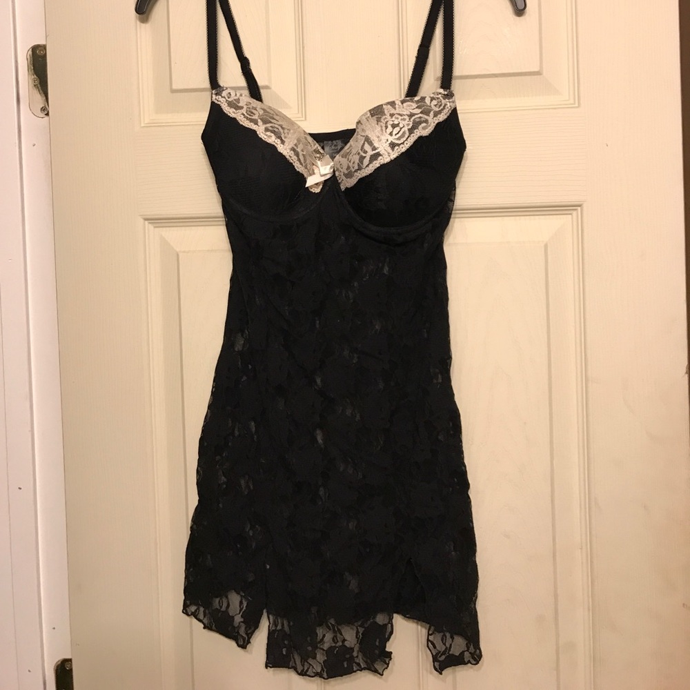 Black lace Nightie
