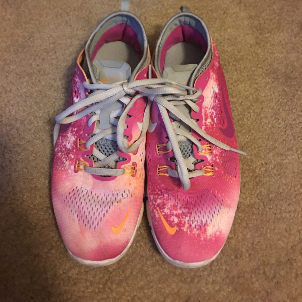 Women's Nike Free Run 5.0 pink tie dye size 7