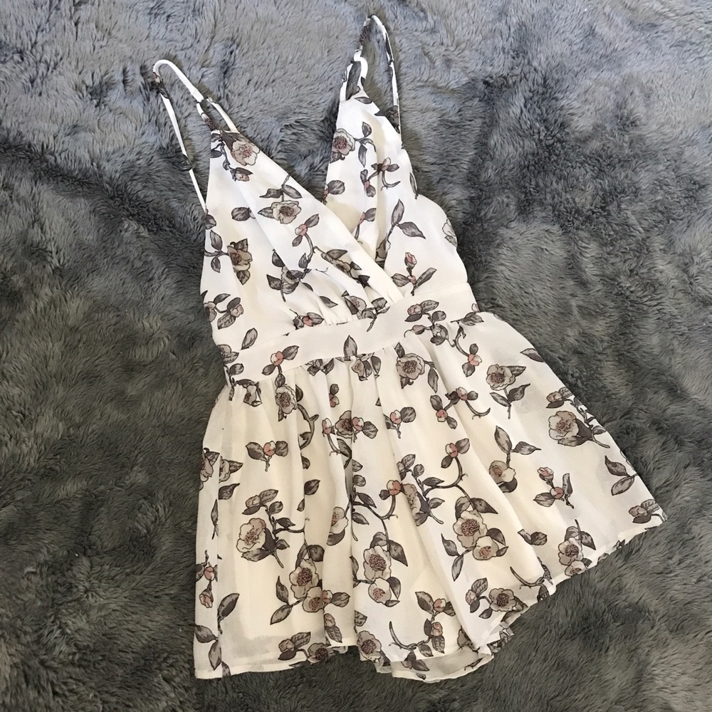 Laura's Boutique Romper - NWOT