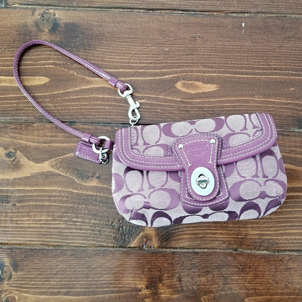 Authentic Coach Wristlet / Clutch