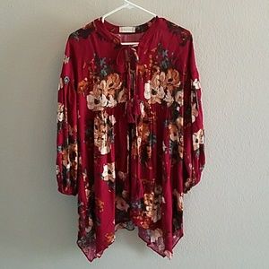 Altar'd State Floral Tunic