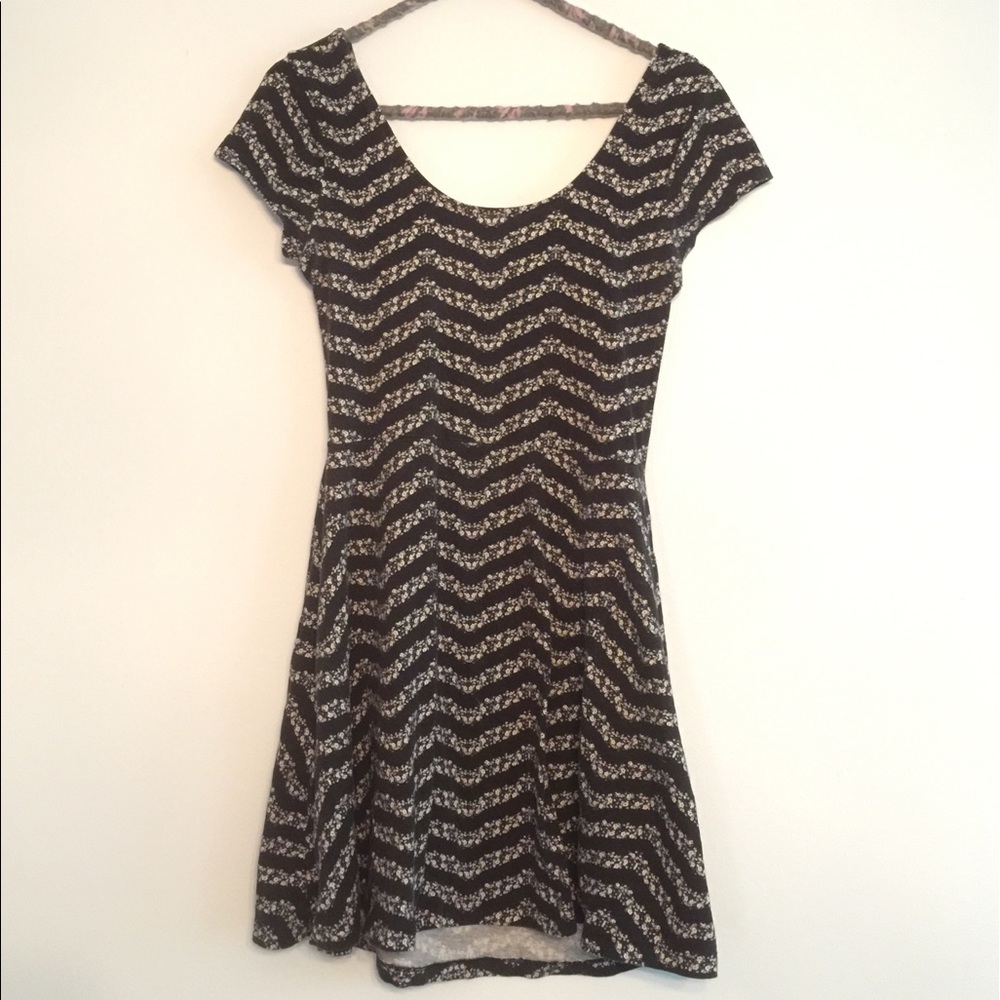 Skater dress, White floral striped black