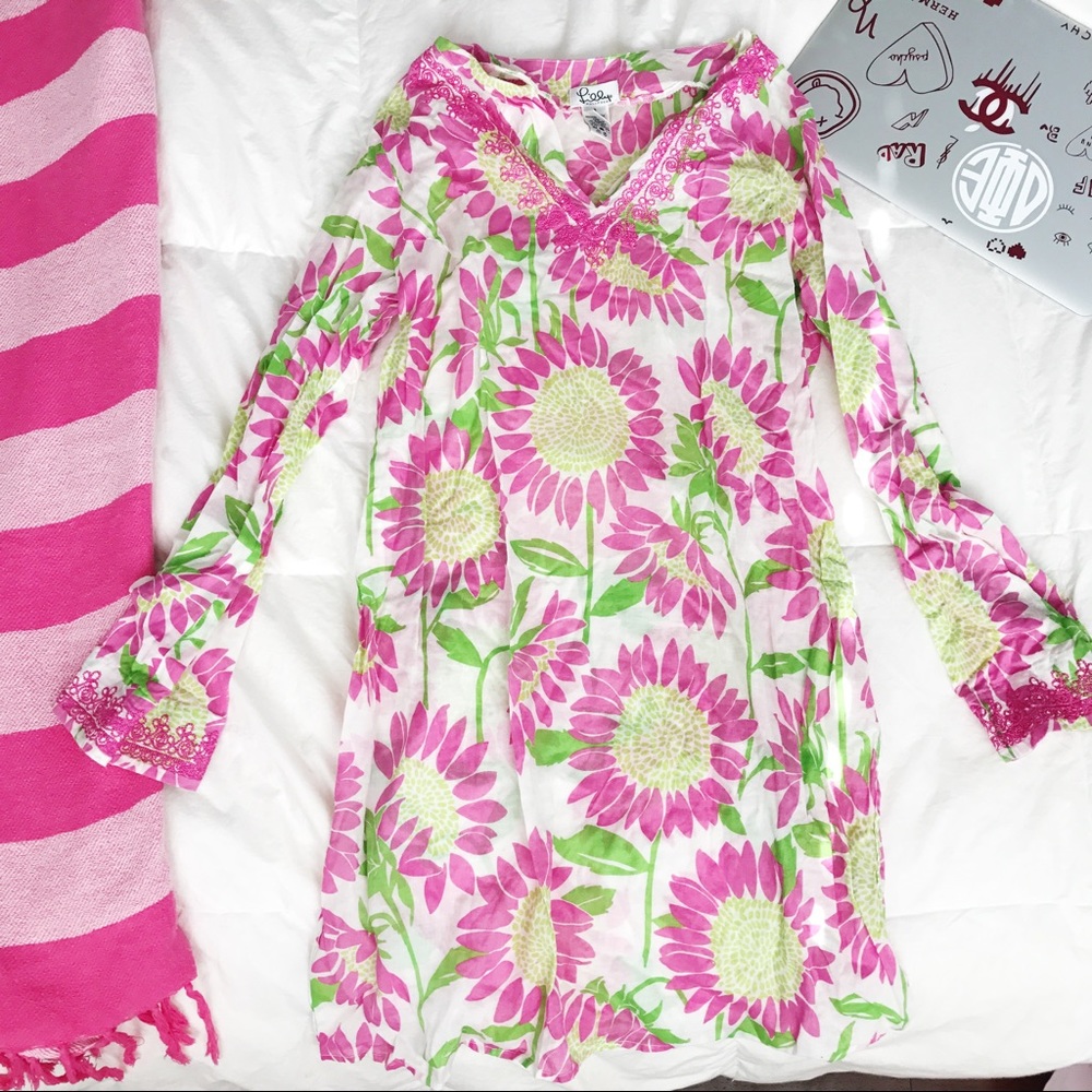SOLD Long sleeve Lilly Pulitzer dress/coverup