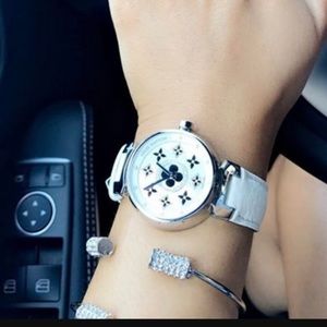 Louis vuitton womens montre quartz white diamonds