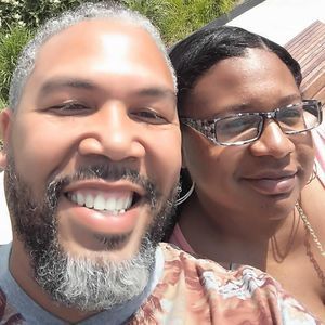 Meet your Posher, Desmond