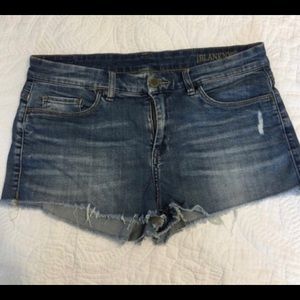 Blank NYC denim shorts size 29