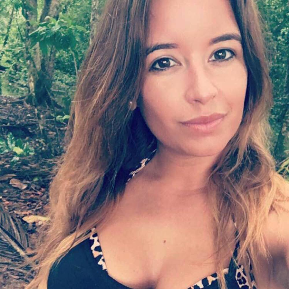 Meet your Posher, Daniela