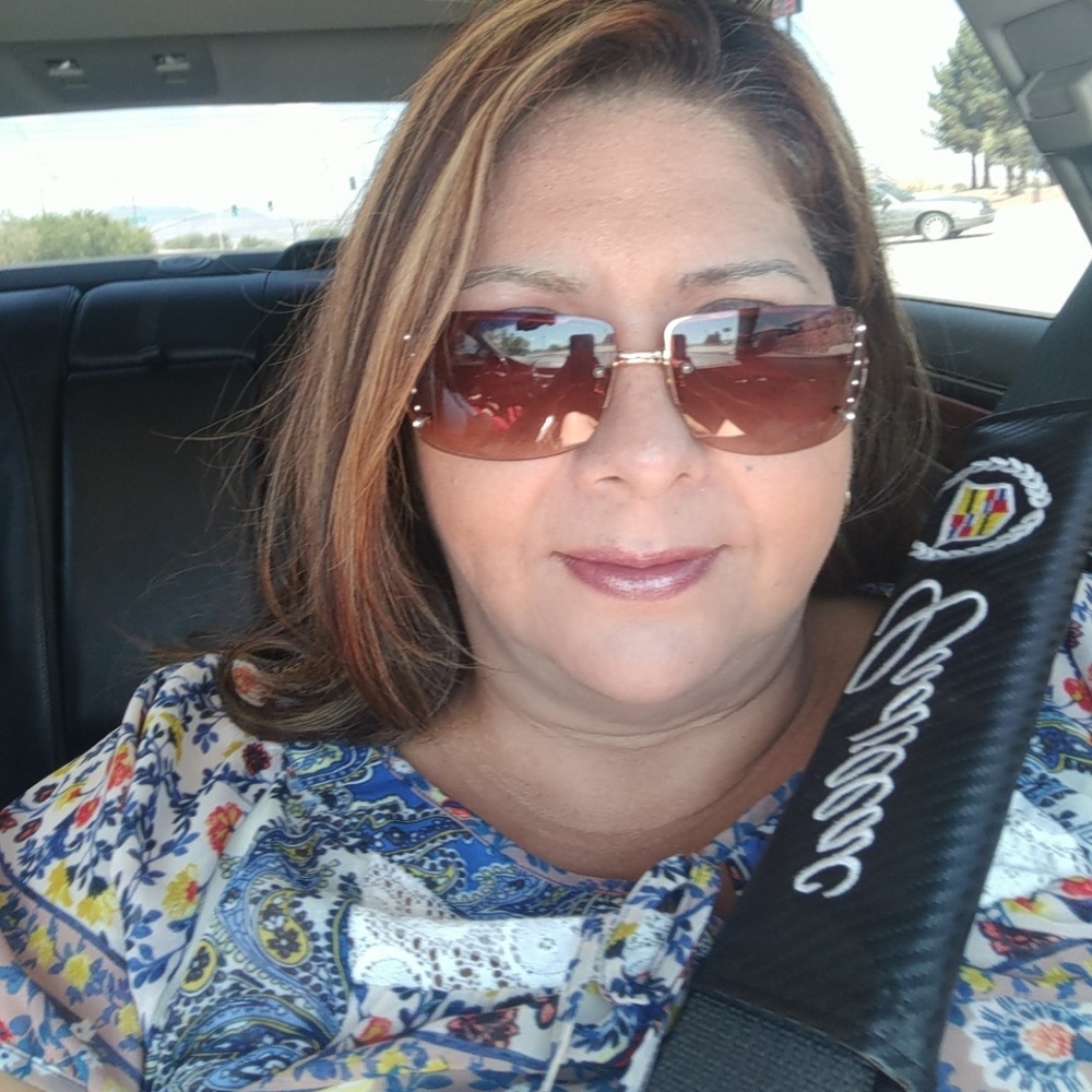 Meet your Posher, Iliana