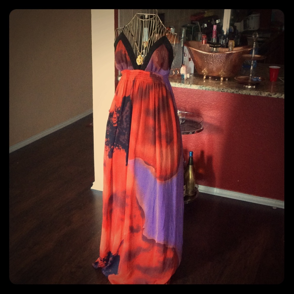 A gorgeous Arden B sundress💃🏻👠