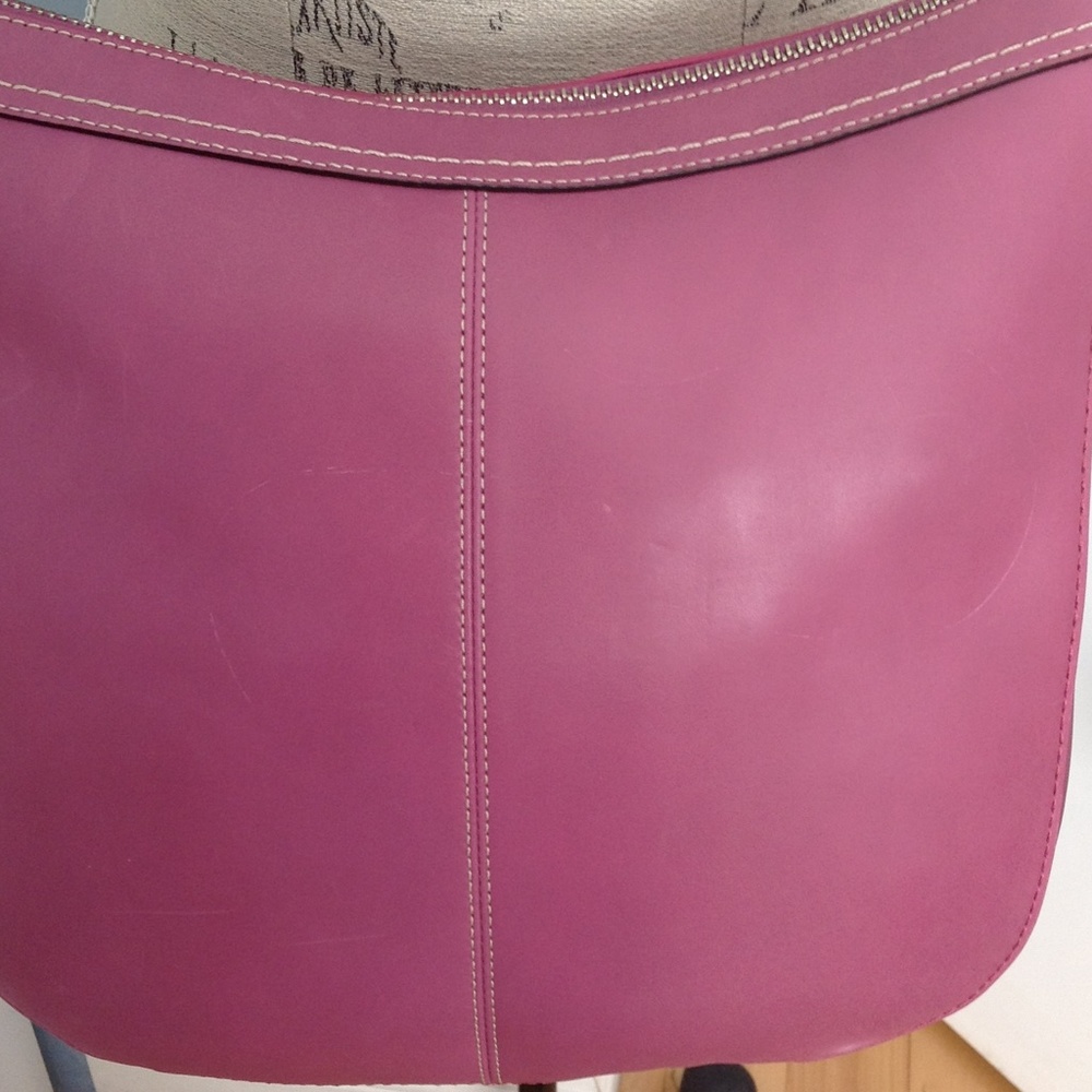 💯Authentic NWOT Coach Shoulder Bag - Picture 2 of 3