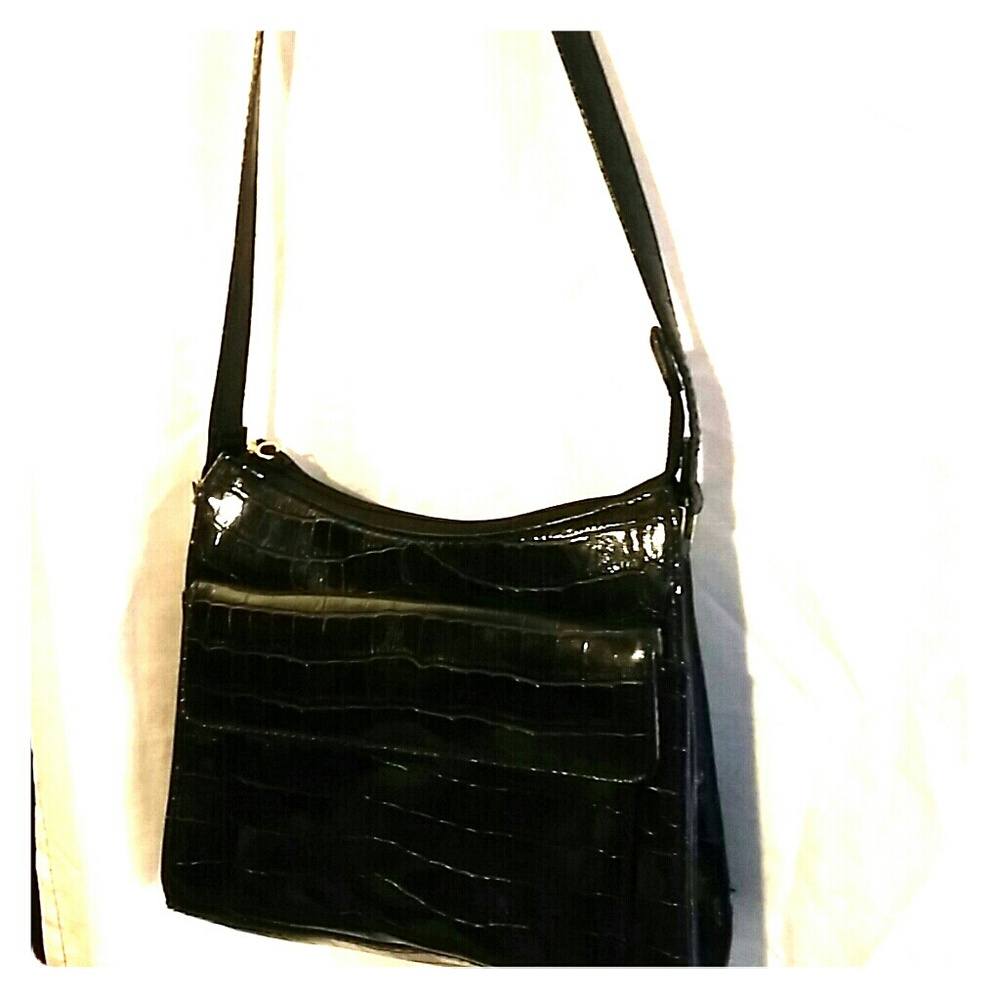 Nearly New black purse