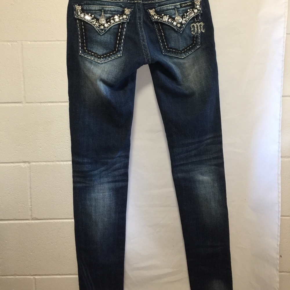 Miss Me Jeans - Picture 4 of 4
