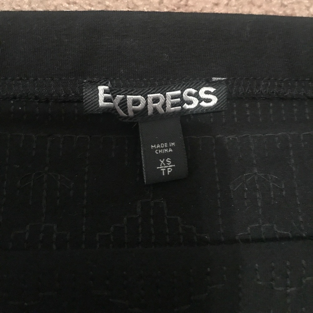 Express sequence skirt - Picture 2 of 4
