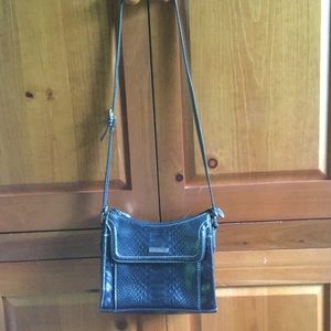 Liz Claiborne cross body, black