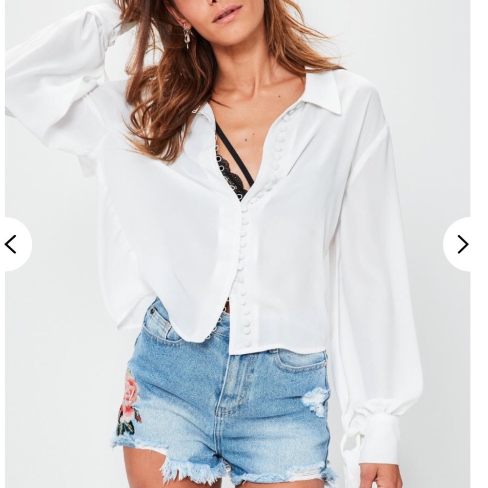 💥WKND SALE💥 Missguided White Button Down Top.NWT