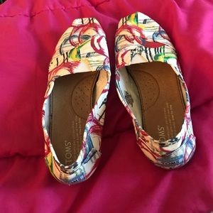 Colorful Toms