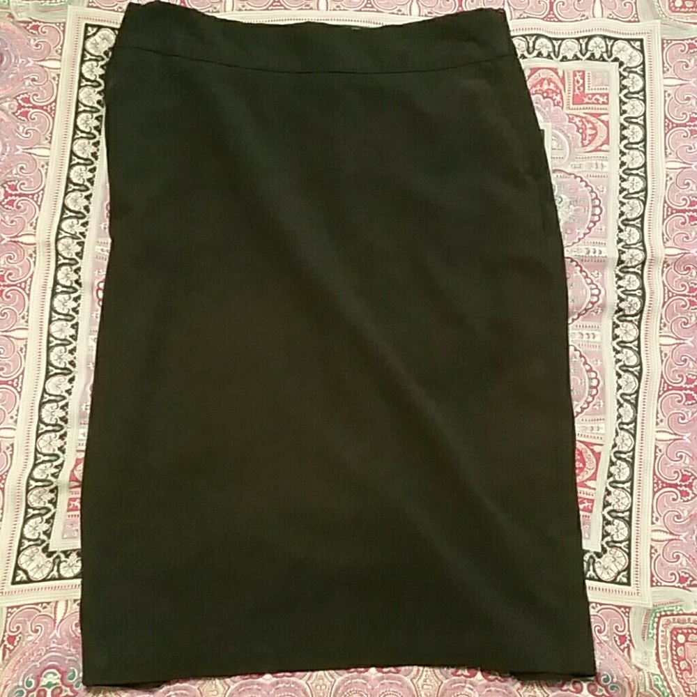 Old Navy Black Skirt