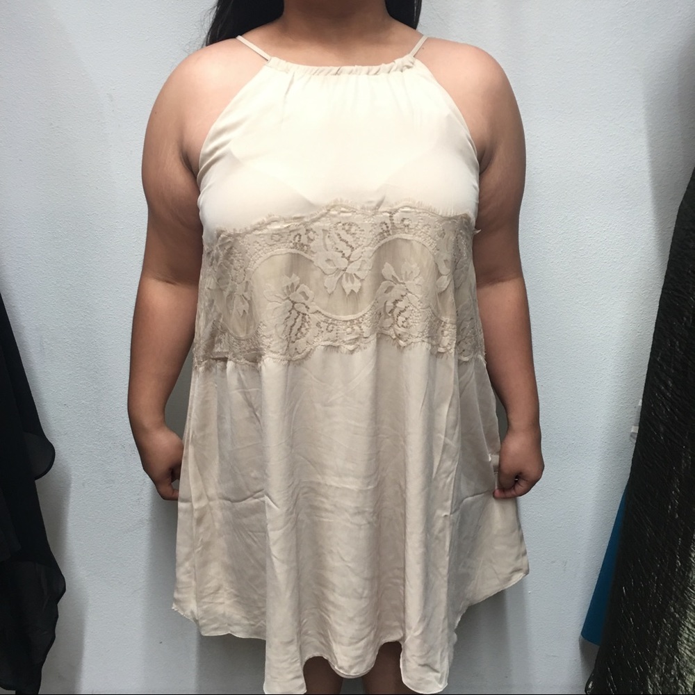NWT Francesca's Plus Size Dress!