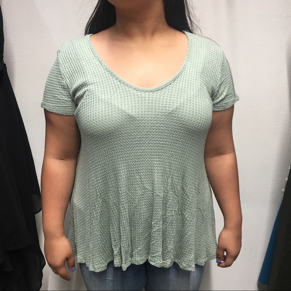 NWT: Francesca's Mint Green Plus Size Top