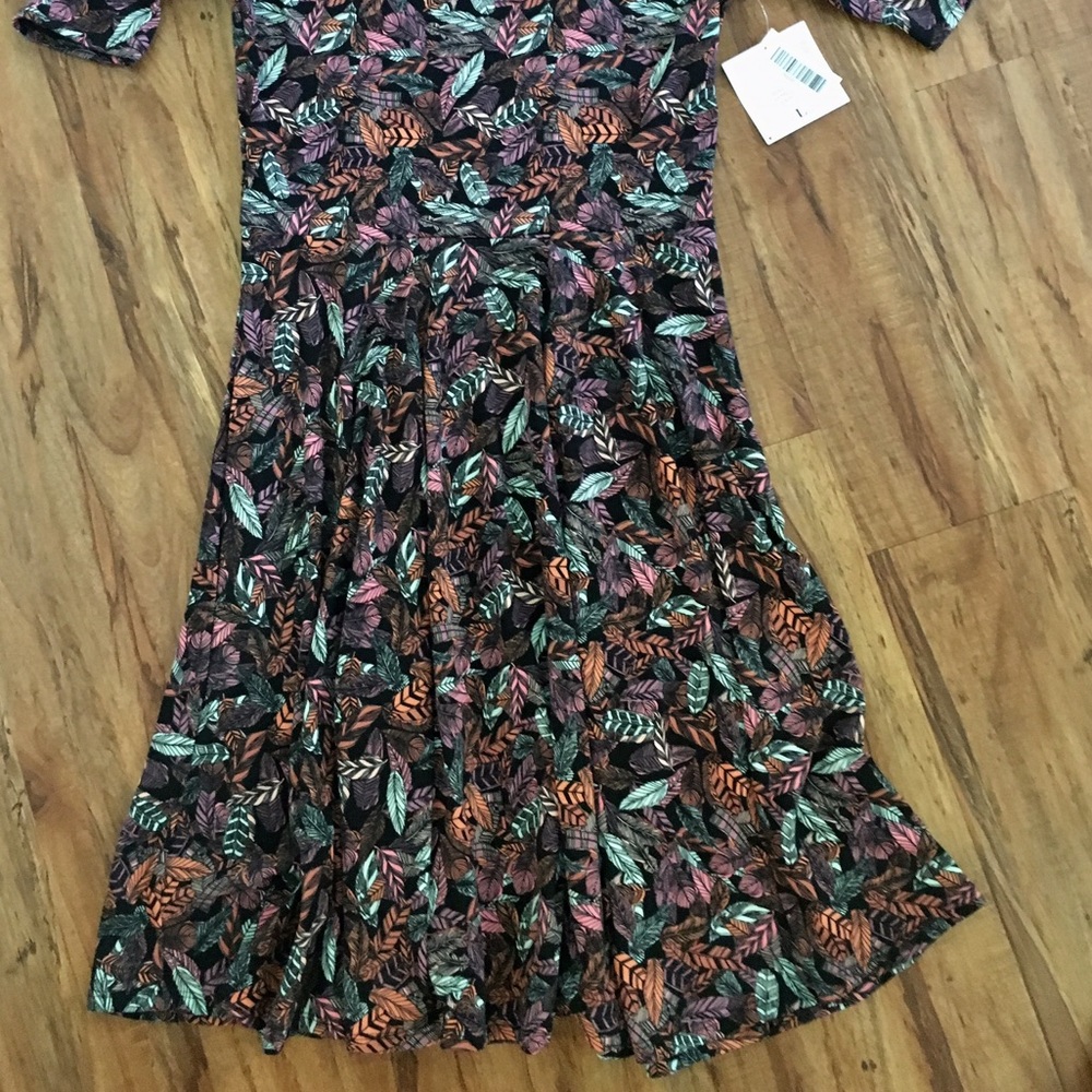 Sold! LulaRoe Nicole NWT 🎉 - Picture 3 of 8
