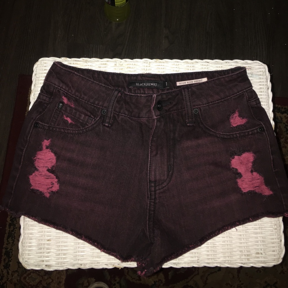 Maroon high rise shorts