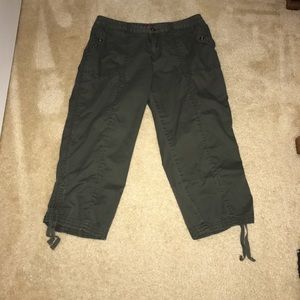 Merona Capri Pants