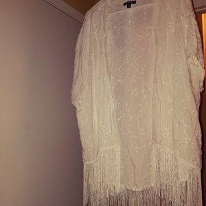 Torrid size 0/1 white kimono