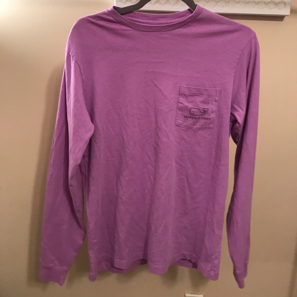 BRAND NEW VINEYARD VINES TEE!!!