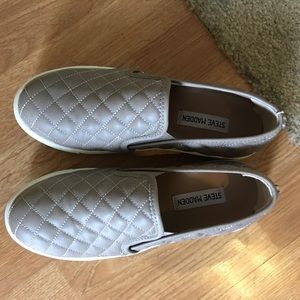 Steve Madden size 8.5 slip on shoes.