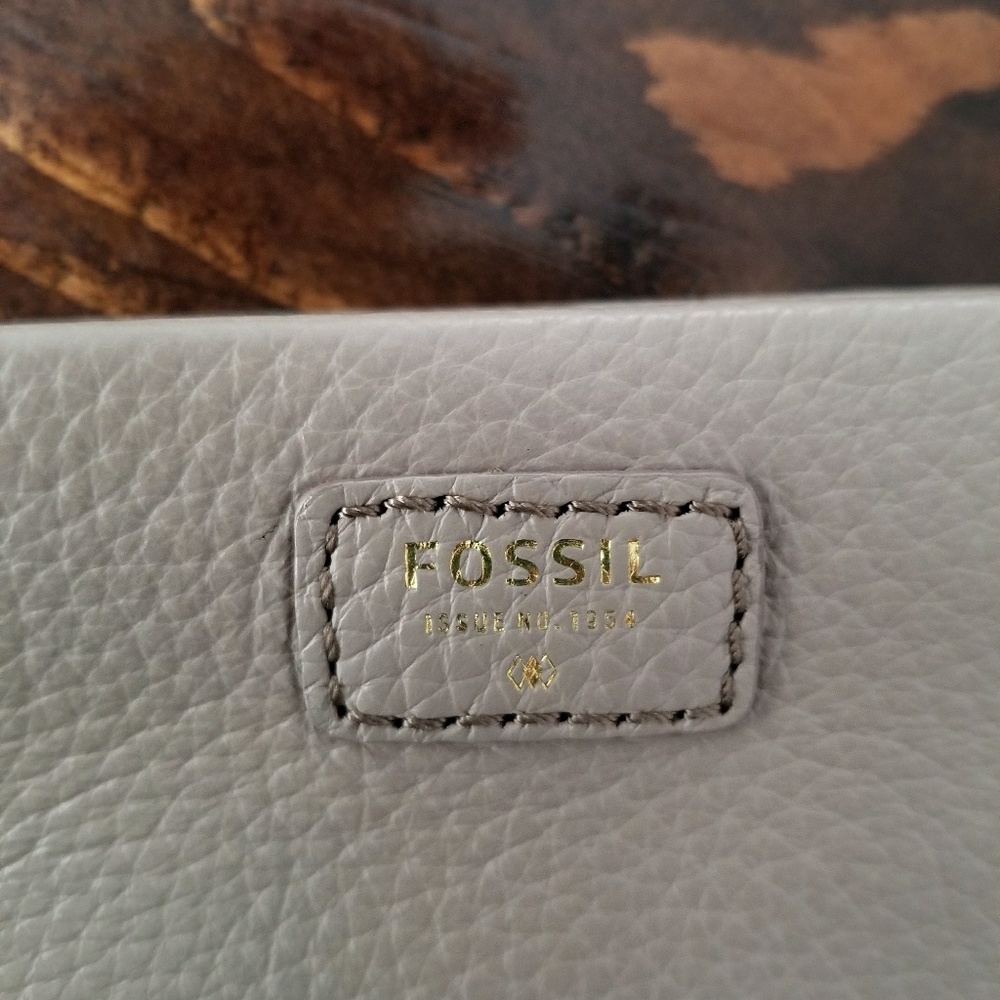 Fossil Mimi Clutch with long strap - Picture 3 of 5