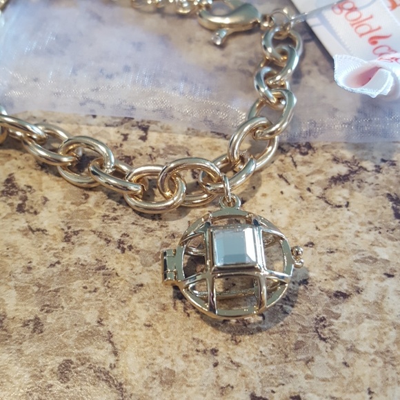 New Gold Canyon 8" Bracelet. - Picture 2 of 4